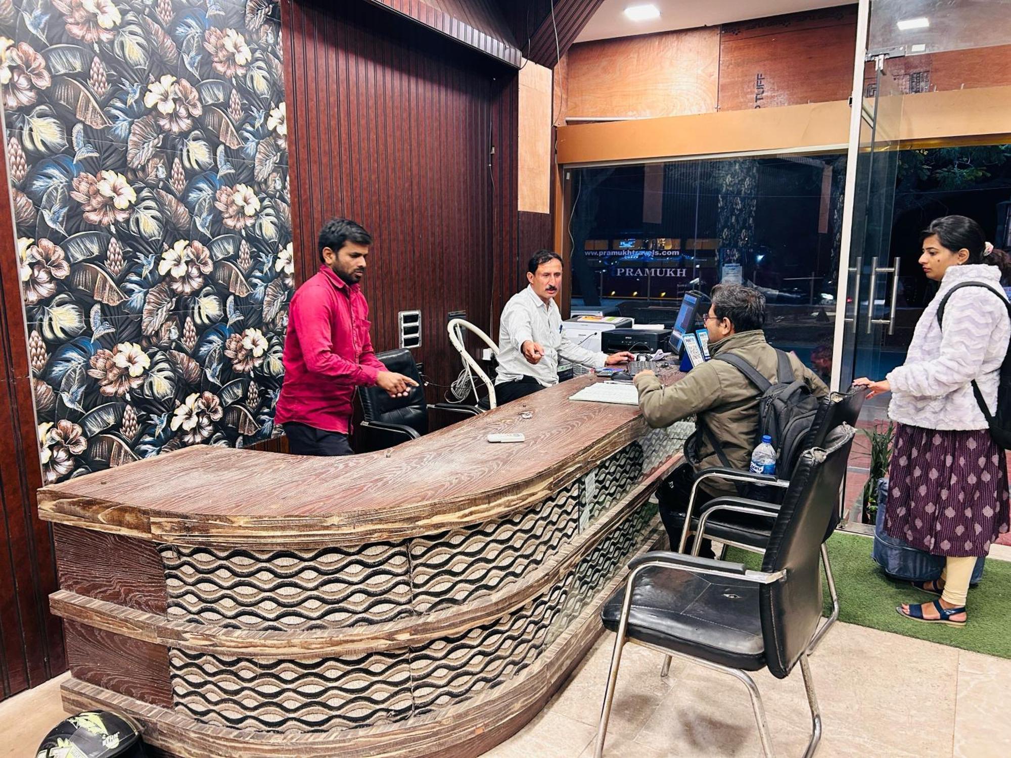 Hotel O Rajdhani Group Of Hotels Mysore Luaran gambar